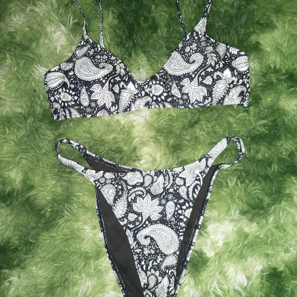 Black Paisley Bikini SET